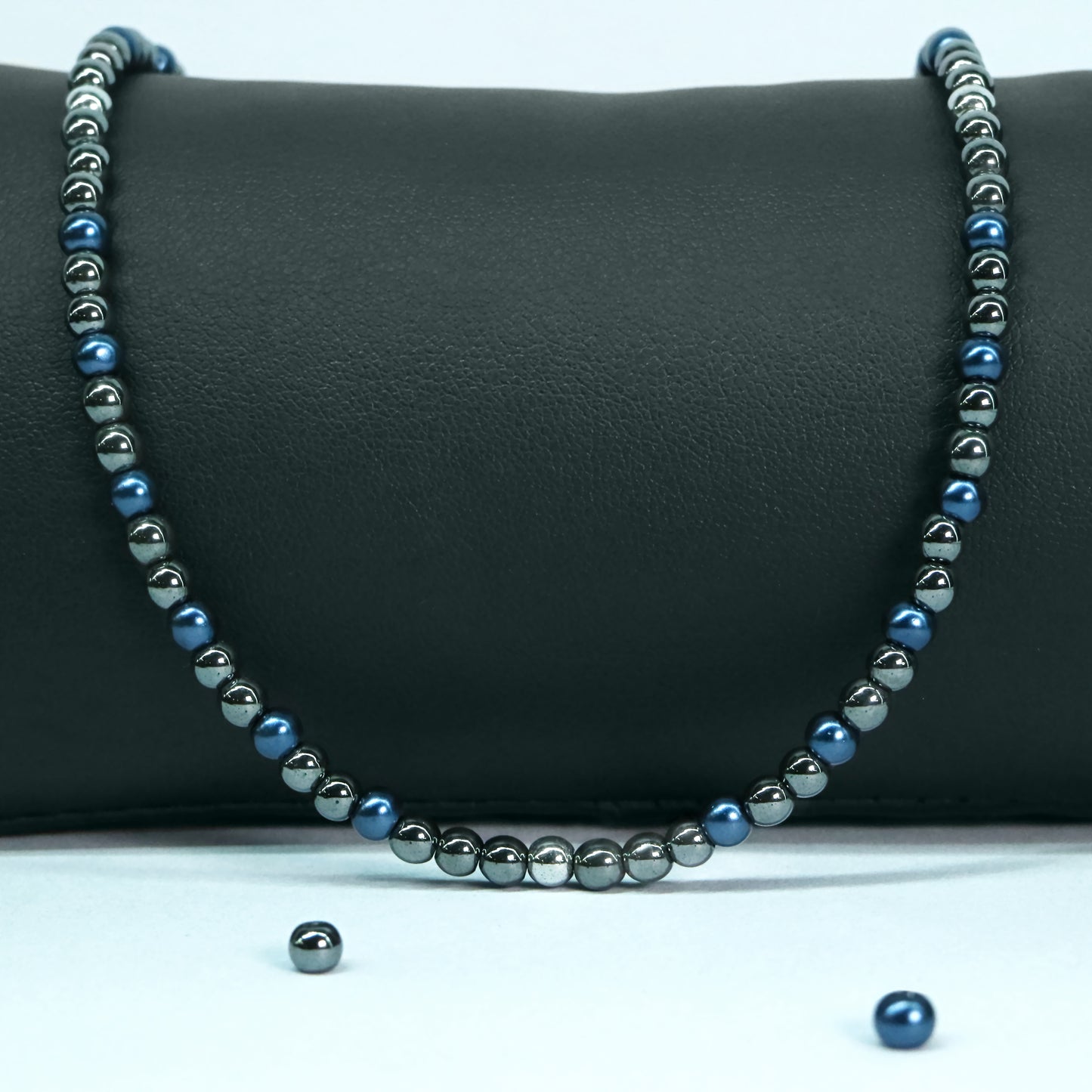 HEMATITE || Pearl Accent Bead Necklace