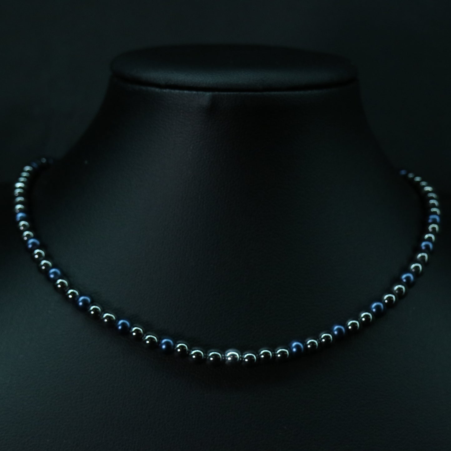 HEMATITE || Pearl Accent Bead Necklace