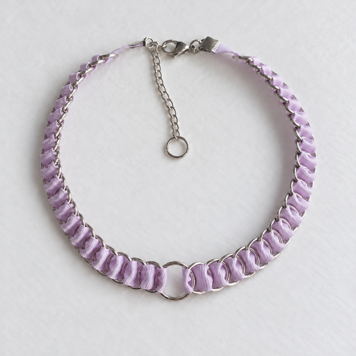 Full LOOM lilac fabric ribbon chainmail choker with stainless steel rings, central O-ring, clasp and extension chain.